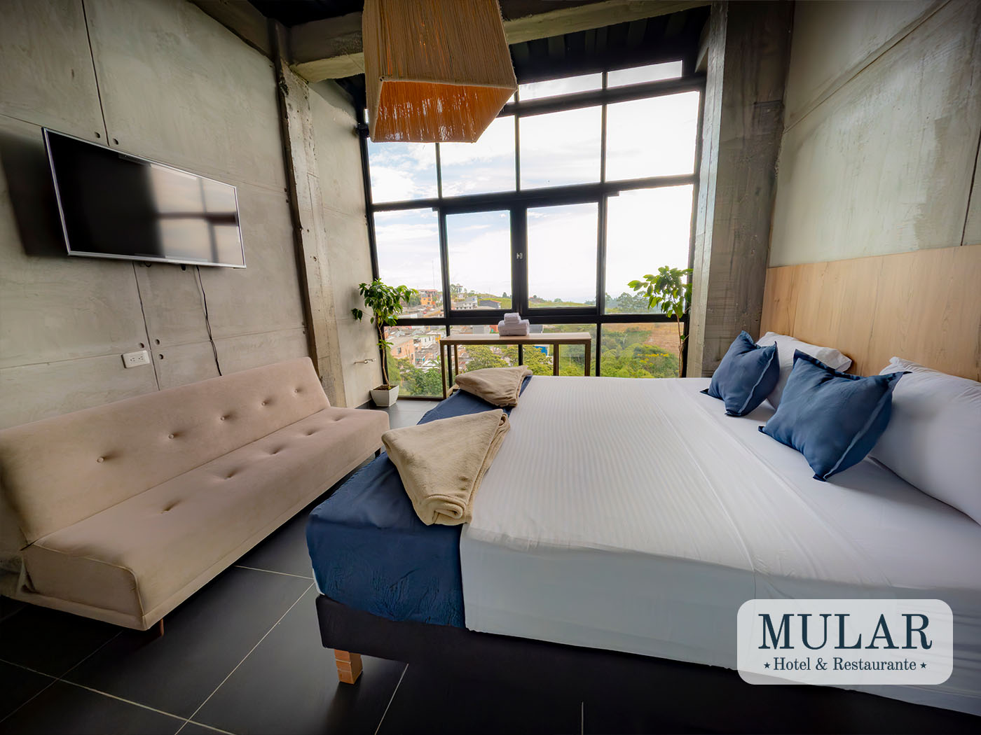 habitacion-triple-superior-5-mular-hotel-restaurante-filandia-colombia